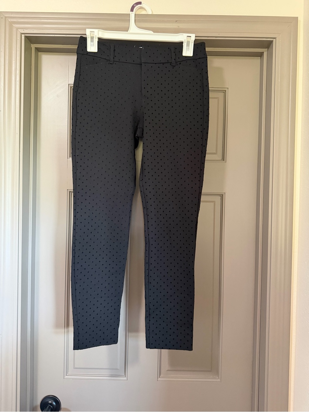 Old Navy Black Micro-Dot Stretch Dress Pants Size 0